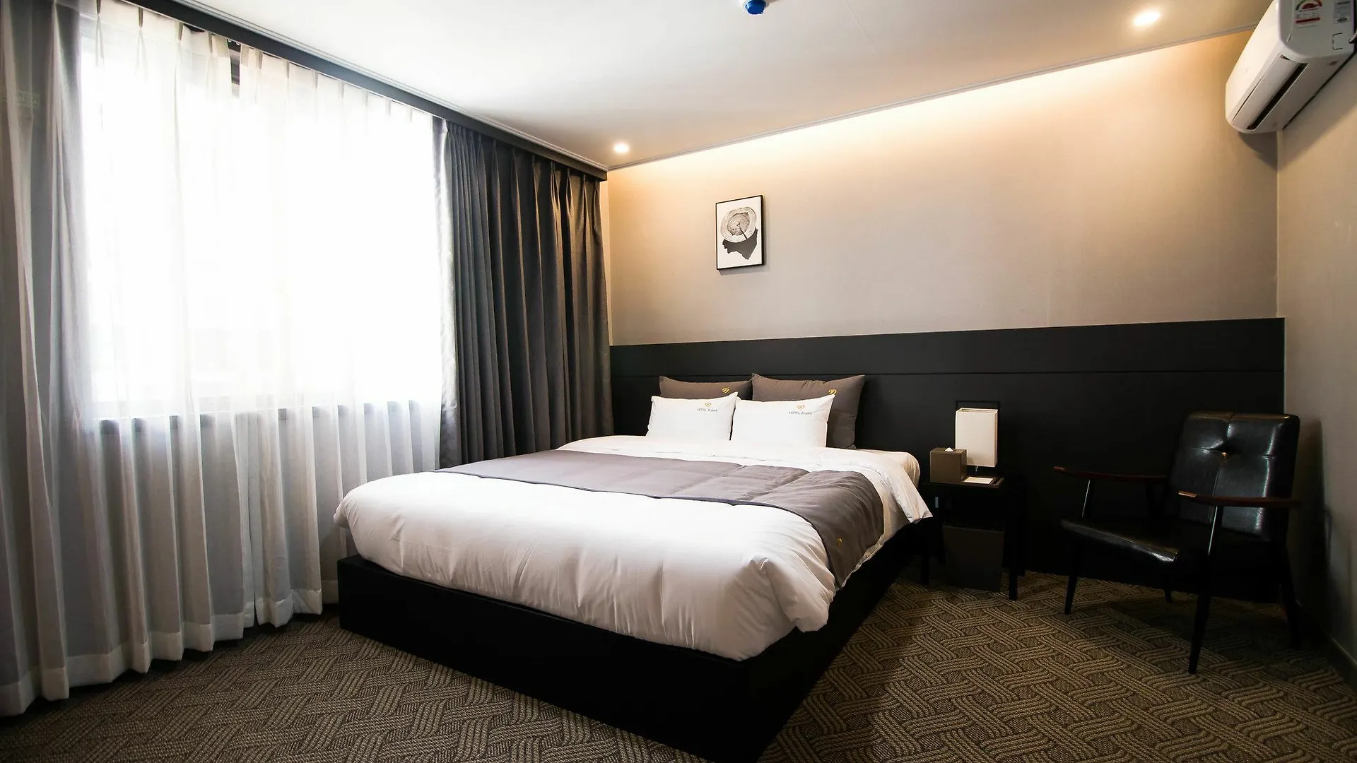 Bcent Hotel Busan 3*,